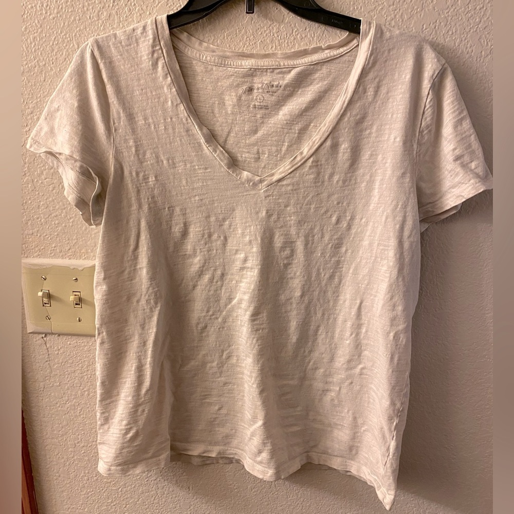 Cream colored Short Sleeve Tee